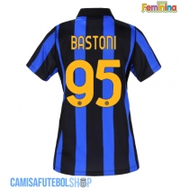 Camisa de time de futebol Inter Milan Alessandro Bastoni #95 Replicas 1º Equipamento Feminina 2026-27 Manga Curta